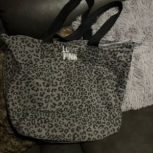 Cute leopard tote